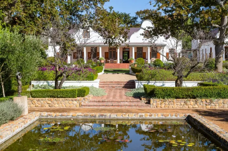 Le Marais Villa in Constantia – photo 3