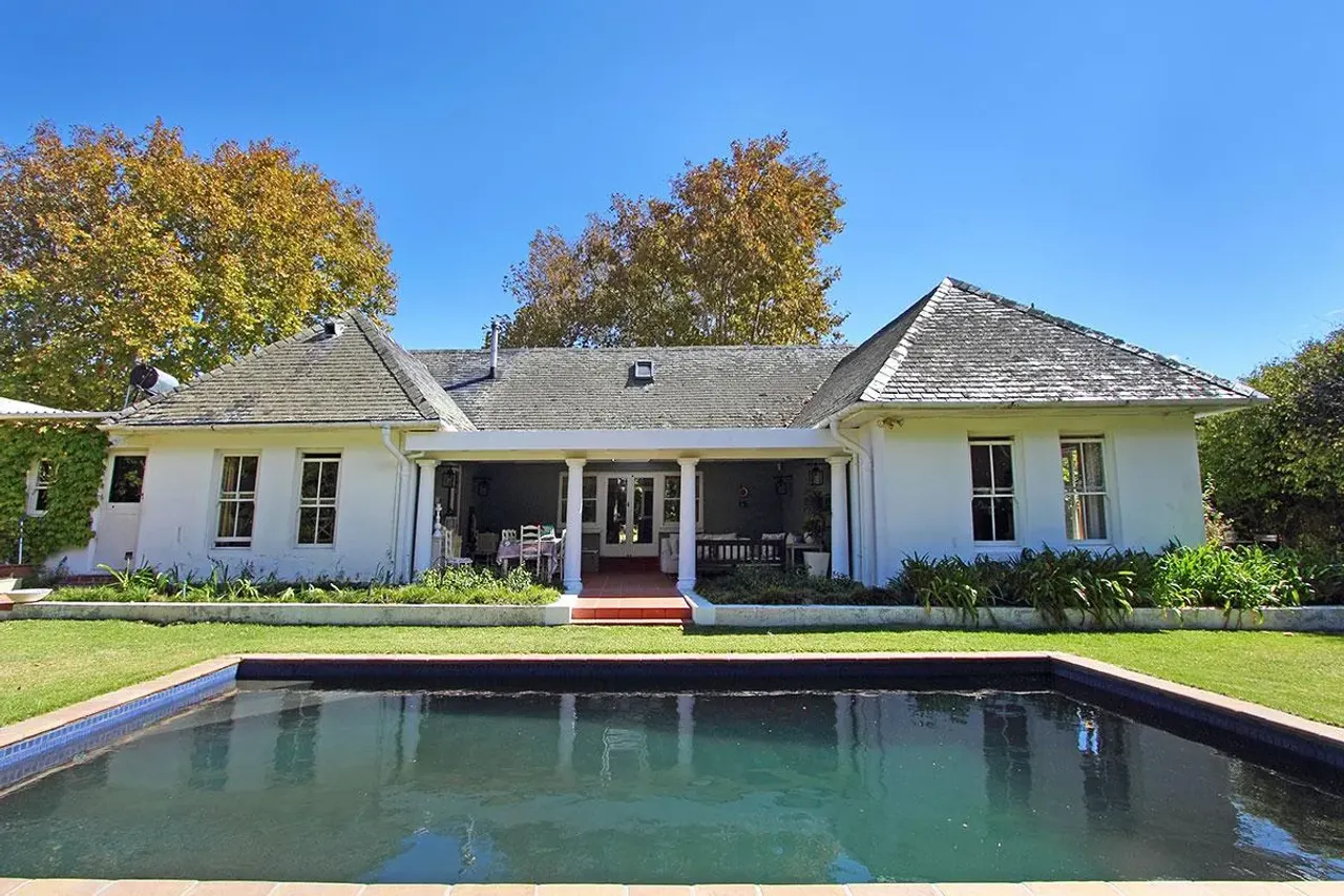 Constantia Airlie in Witteboomen