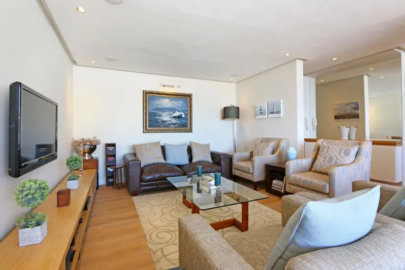 La Rochelle Apartment in Sea Point – photo 10
