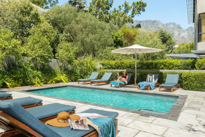 A22 The Glen in Camps Bay – photo 25