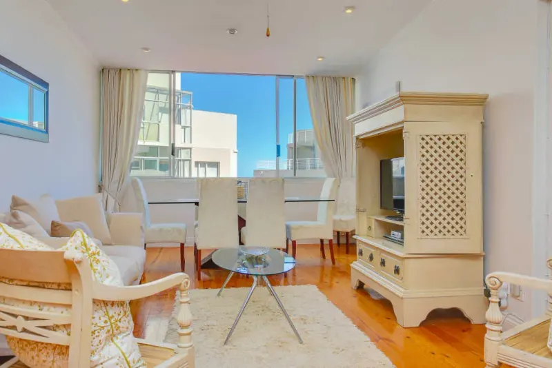 Seacliffe 205 in Bantry Bay – photo 2