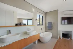 Alpha Penthouse in Green Point – photo 3 thumbnail