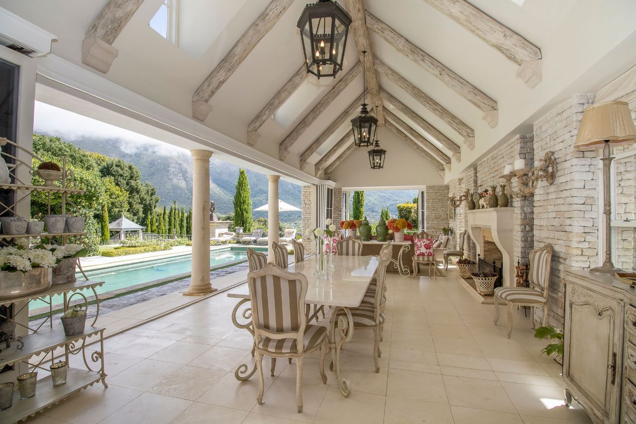 property_c0a9d485-fb09-4c40-a5bd-e53d766ac3ab_11