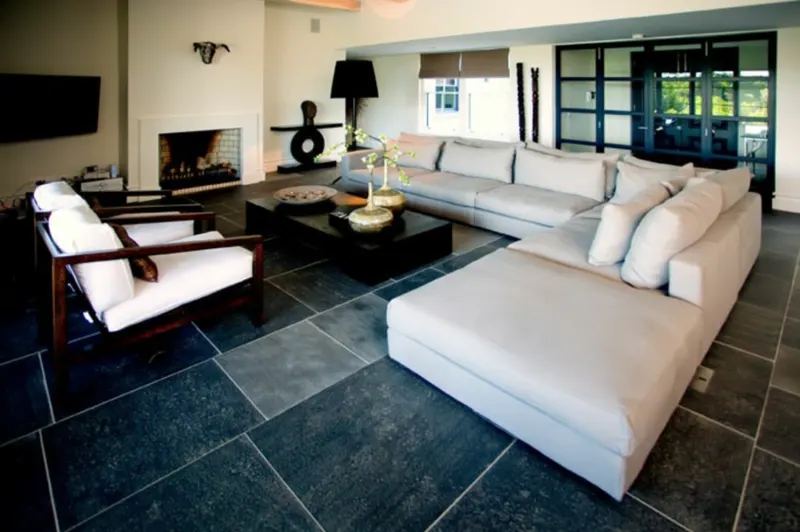 Monterey Mansion in Bel Ombre – photo 27