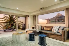 Houghton Penthouse in camps bay – photo 2 thumbnail
