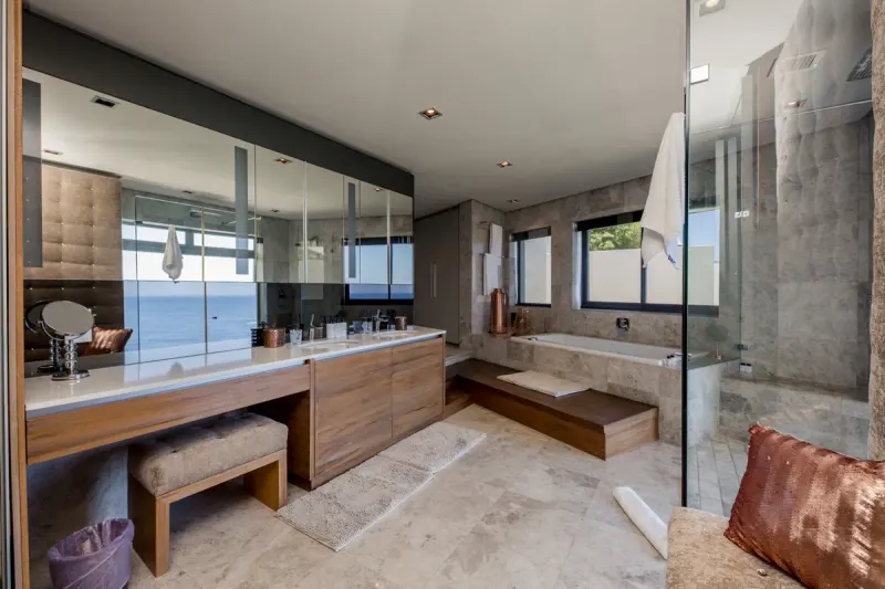 Aegea in Bantry Bay – photo 7
