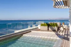 East West Penthouse in Mouille Point – photo 30 thumbnail