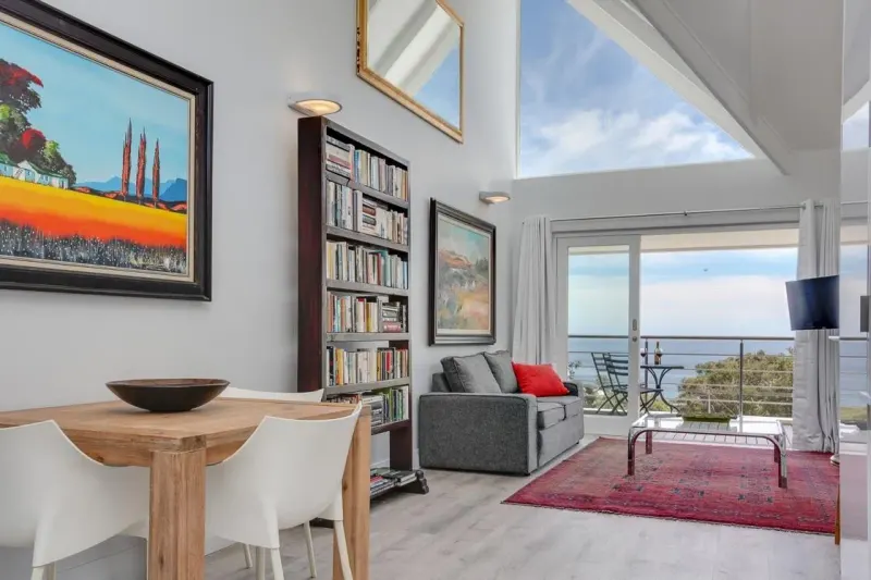Fulham Views in Camps Bay – photo 4