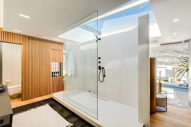 Villa Serena in Camps Bay – photo 22