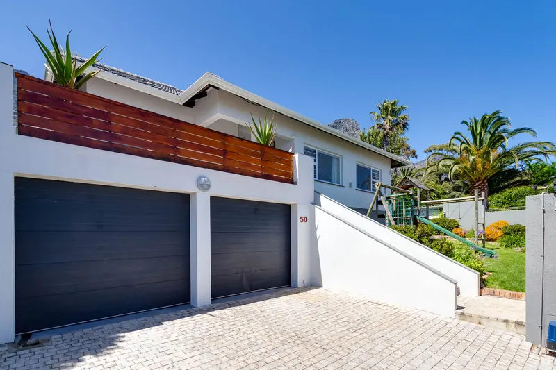 Camps Bay Deluxe in Camps Bay – photo 32