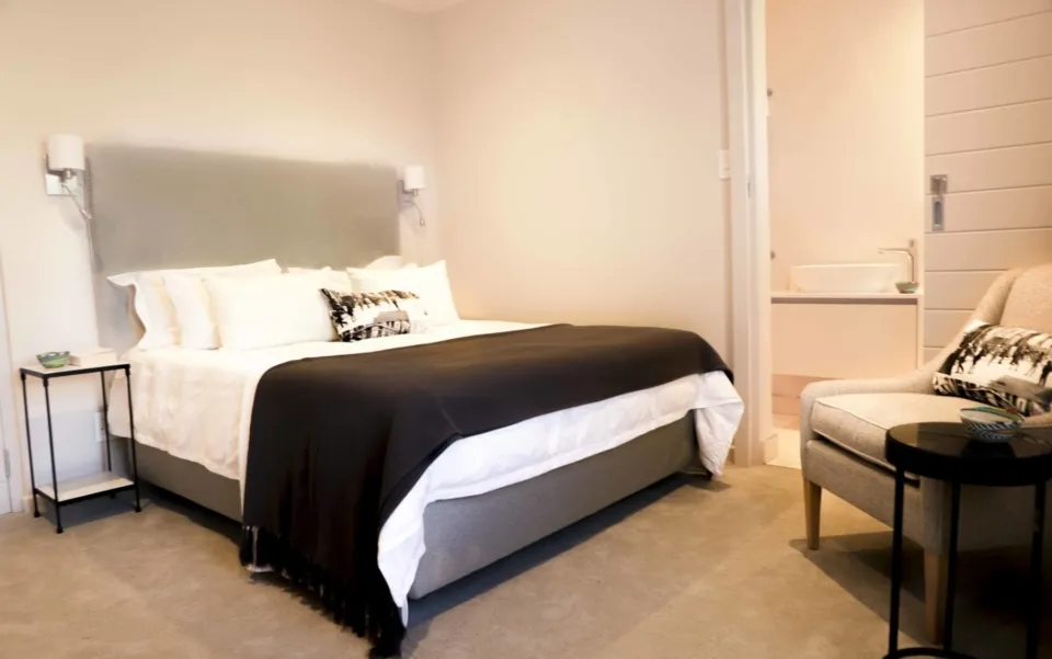 property_c1869be5-dd1a-4c3b-94eb-82720b9b7704_4