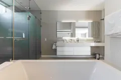 Aqua Penthouse in Camps Bay – photo 13 thumbnail