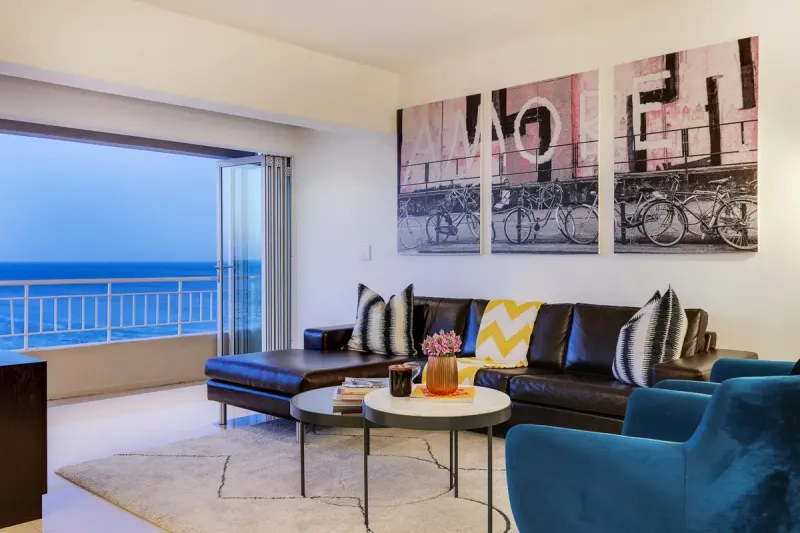 Atlantic Spray Apartment in Mouille Point – photo 1