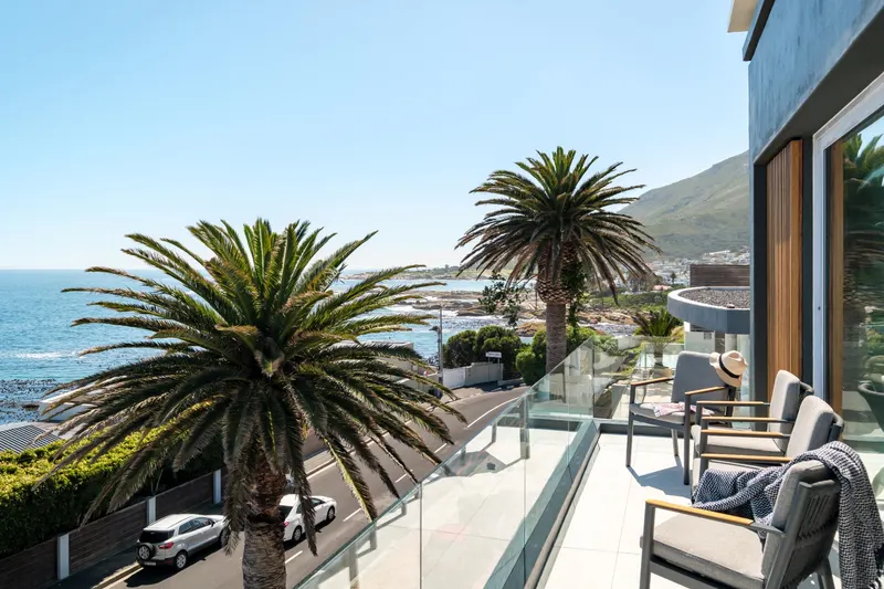 Sapphire Tide Pad in Camps Bay – photo 36