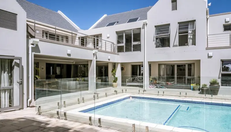 Constantia Villa in Constantia Heights – photo 20
