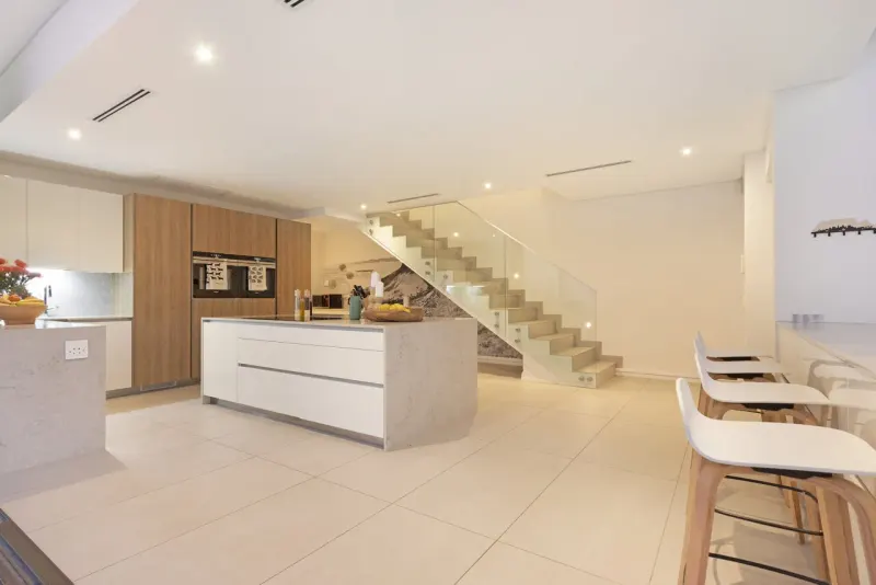 24 Geneva Unit B in Camps Bay – photo 20