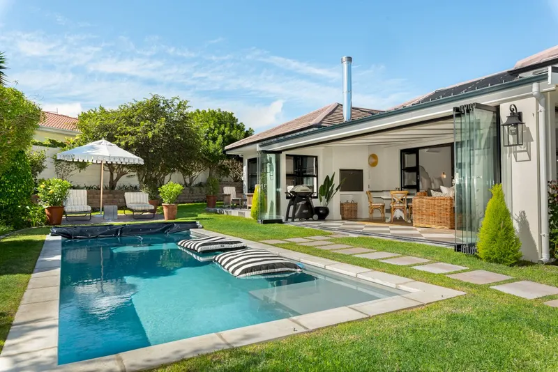 Constantia Plush
