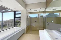 Kinnoul Villa in Camps Bay – photo 12 thumbnail