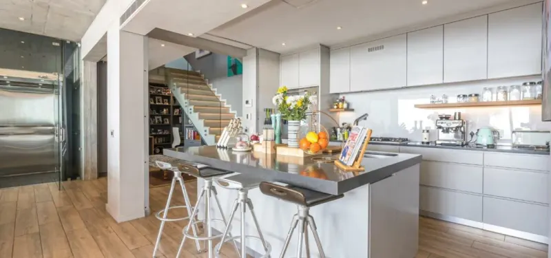 Majestic Sky Villa in Green Point – photo 11