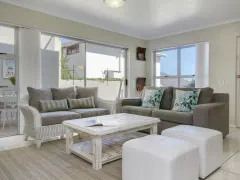 Lago in Camps Bay – photo 4 thumbnail