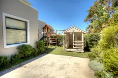 Upper Claremont Villa in Claremont – photo 4 thumbnail