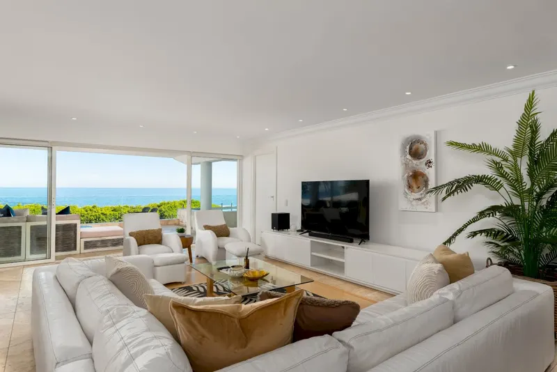 Camps Bay Gem in Camps Bay – photo 22