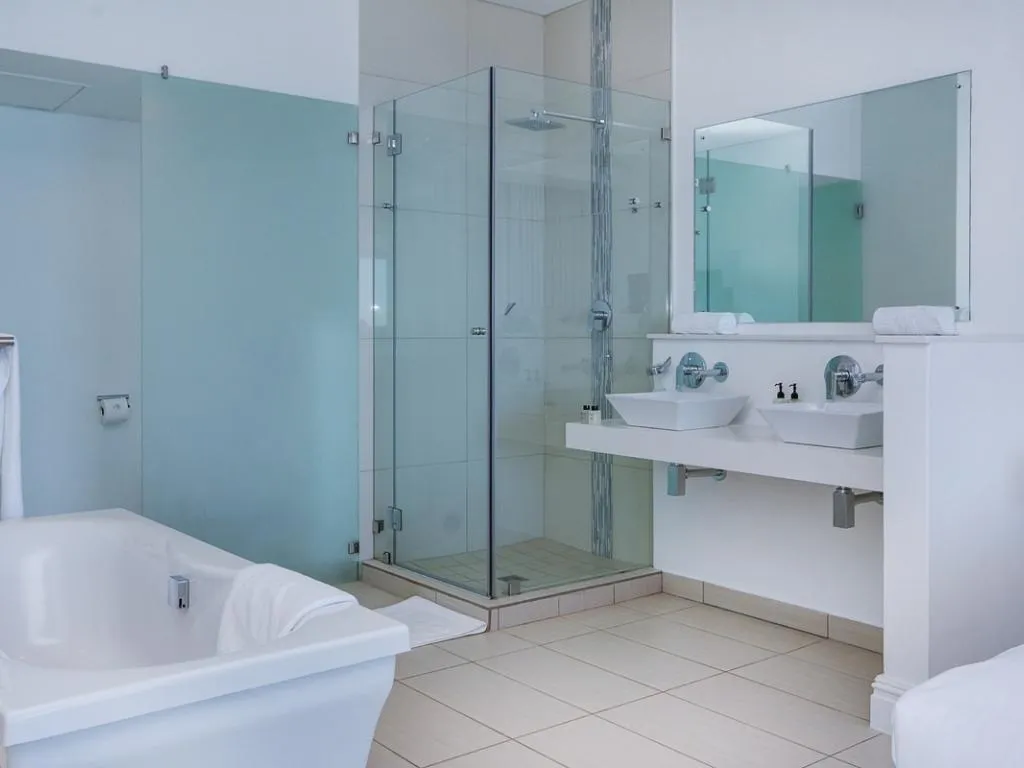 property_c385f6ab-cfb0-486f-bf68-f4755b1f5273_12