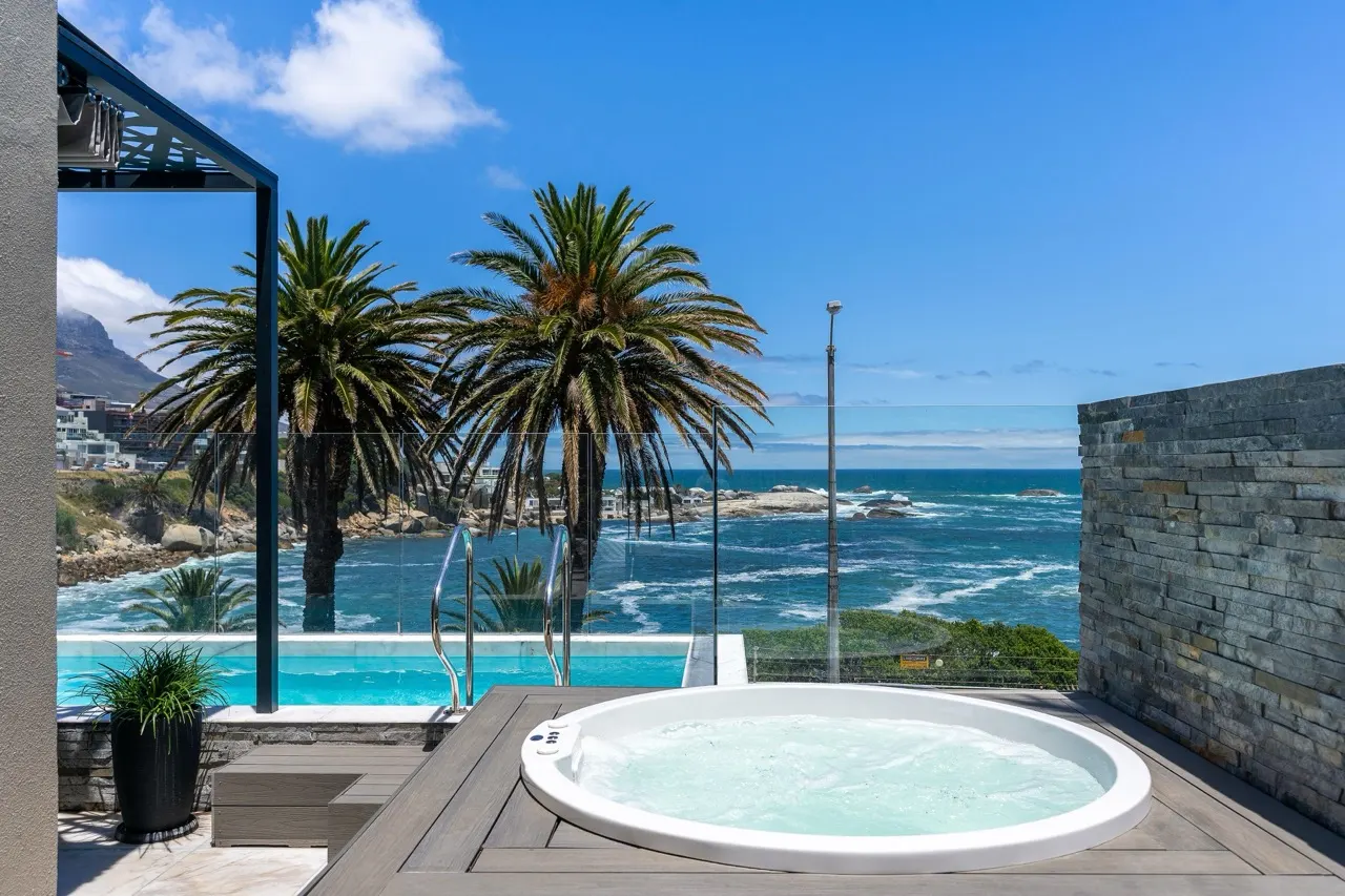 Bakoven Palms Villa  in Camps Bay