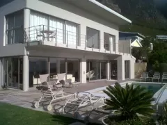 Sea View in Camps Bay – photo 2 thumbnail