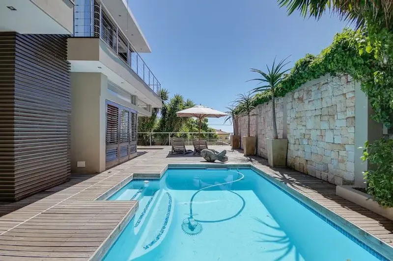 Finchley 2 in Camps Bay – photo 5