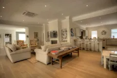 Upper Claremont Villa in Claremont – photo 14 thumbnail