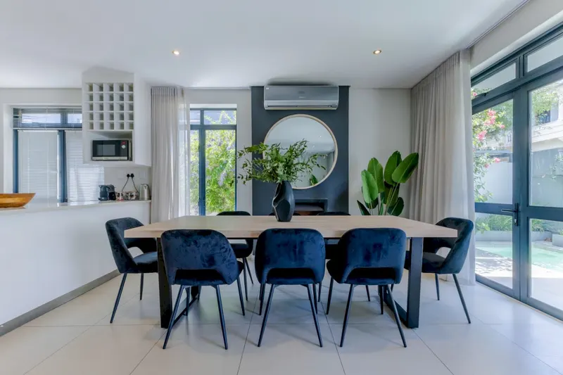 Sea Point Select in Sea Point – photo 25