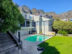 Theresa Avenue Villa in Bakoven – photo 44 thumbnail