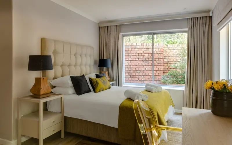 15 Woodford in Camps Bay – photo 34