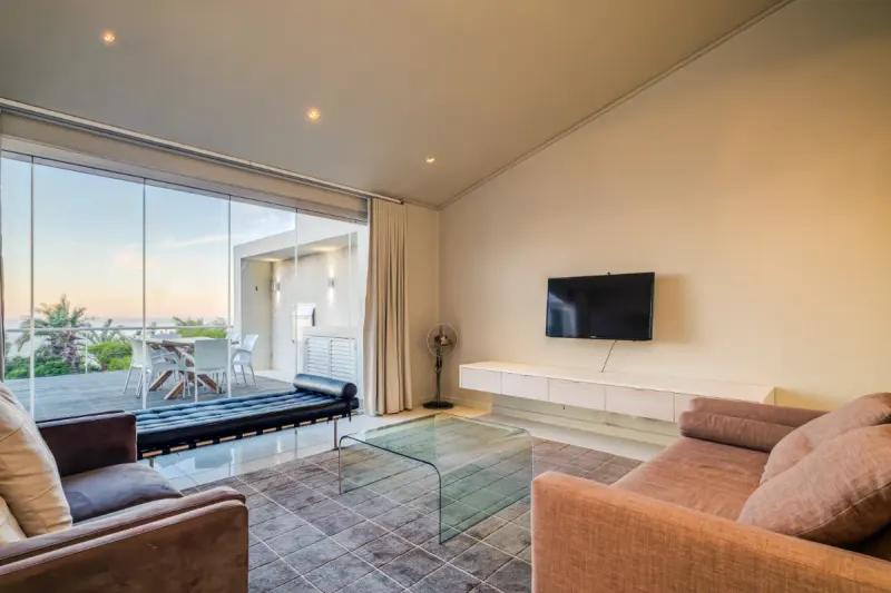 The Falcon in Camps Bay – photo 32