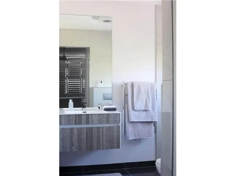 Seahill Luxury Apartment in Mouille Point – photo 5