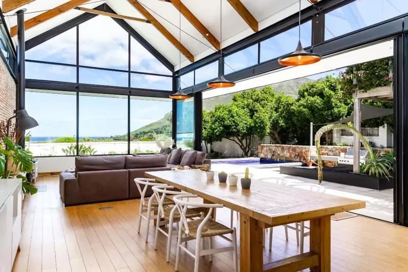 Noordhoek Retreat in Noordhoek – photo 35