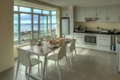 Mouille Point Sea Views Apartment in Mouille Point – photo 3 thumbnail
