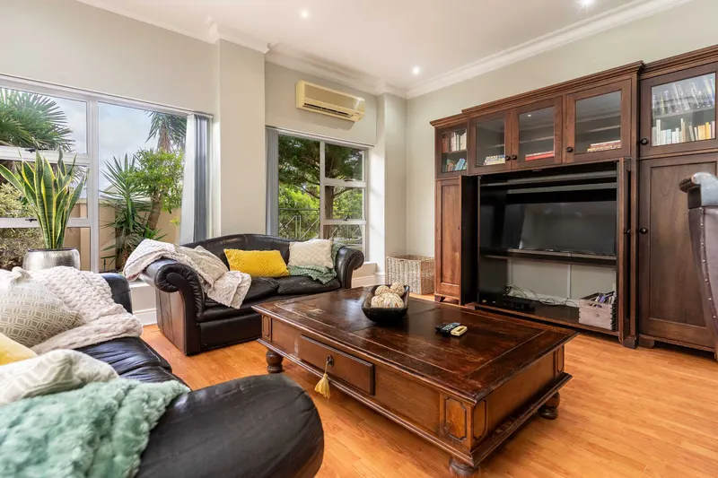 Beachy Villa in Camps Bay – photo 44