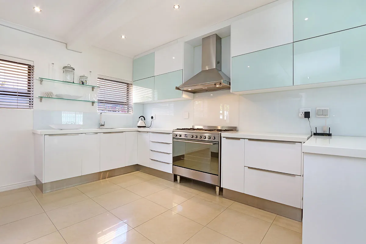 property_c58032c9-7dd3-46b2-9a7f-458447fd2dc8_8