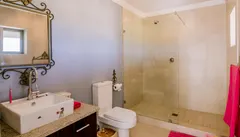 Constantia Villa in Constantia Heights – photo 12 thumbnail