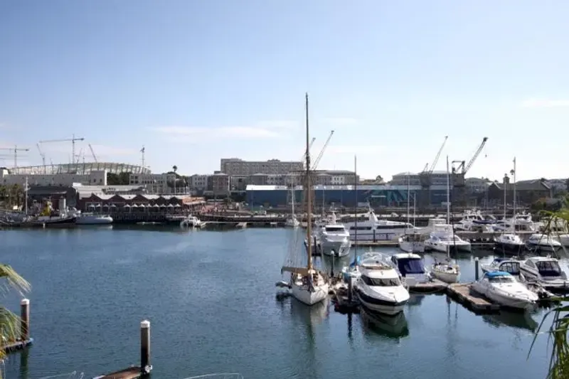 Paregon 205 in V&A Waterfront – photo 2