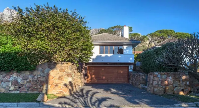 Inglenook Villa in Camps Bay – photo 2