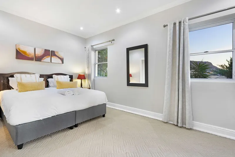 Beachy Villa in Camps Bay – photo 23