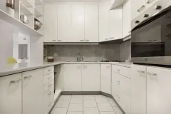 Clifton Gardens Apartment in Clifton – photo 4 thumbnail