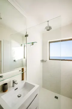 The Rock Residence in Camps Bay – photo 19 thumbnail