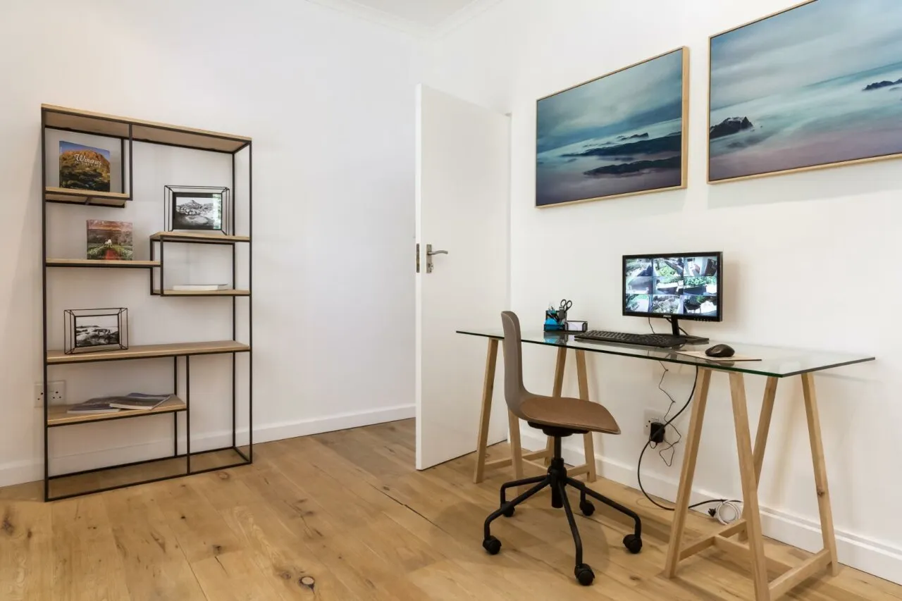 property_c6894ae8-52aa-47e0-bc4c-83869b9a8e7d_30