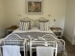 Constantia Valley Villa in Silverhurst – photo 21 thumbnail
