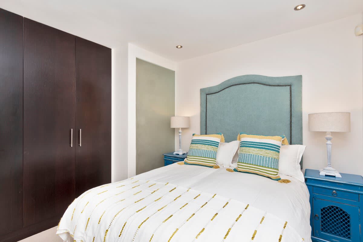 property_c6eda9af-7aa3-45cb-9f19-cbab448cbe3b_30