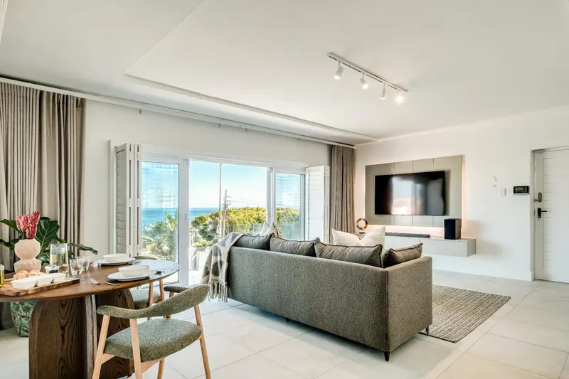 Sapphire Tide Suite in Camps Bay – photo 8